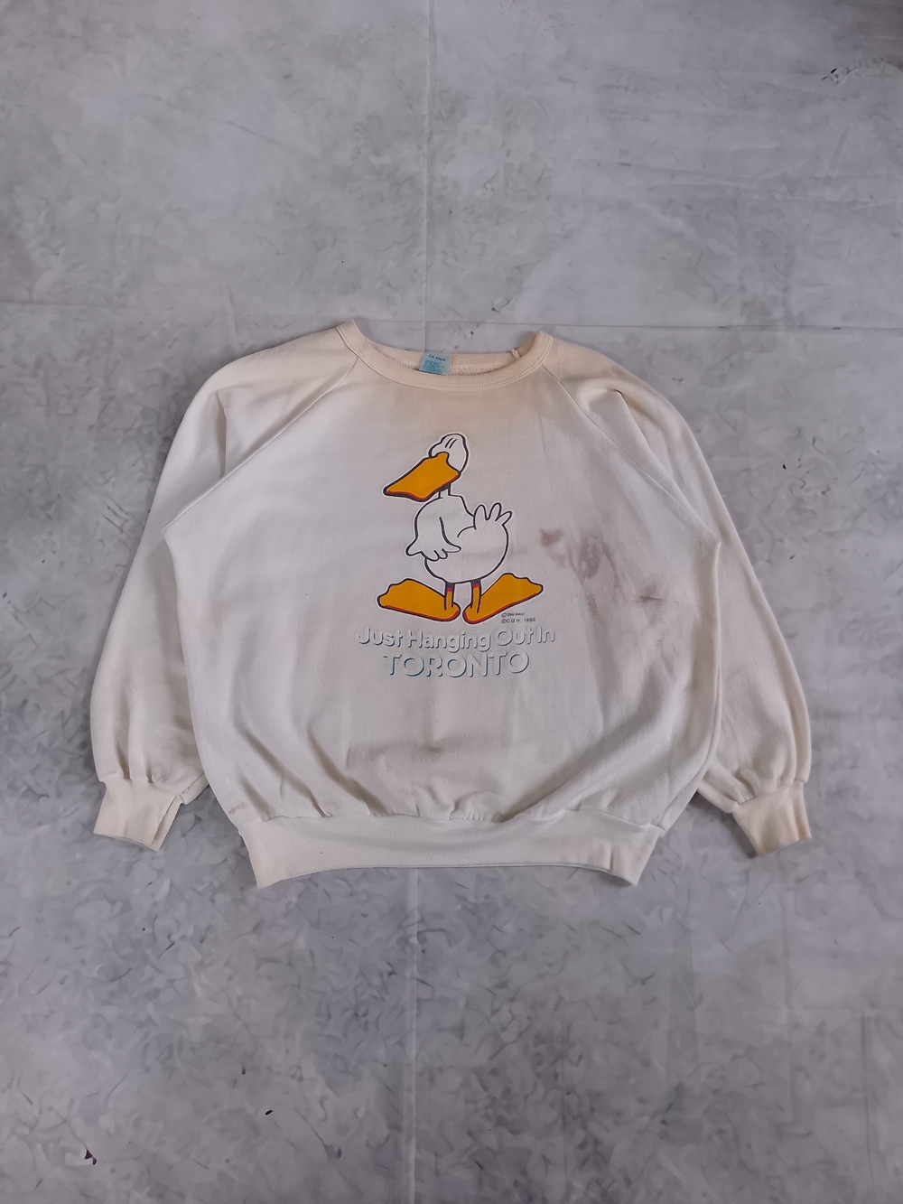 Vintage 1988 DUCK Just Hanging Out In Toronto Crewneck Sweater Unisex - Picture 13 of 14